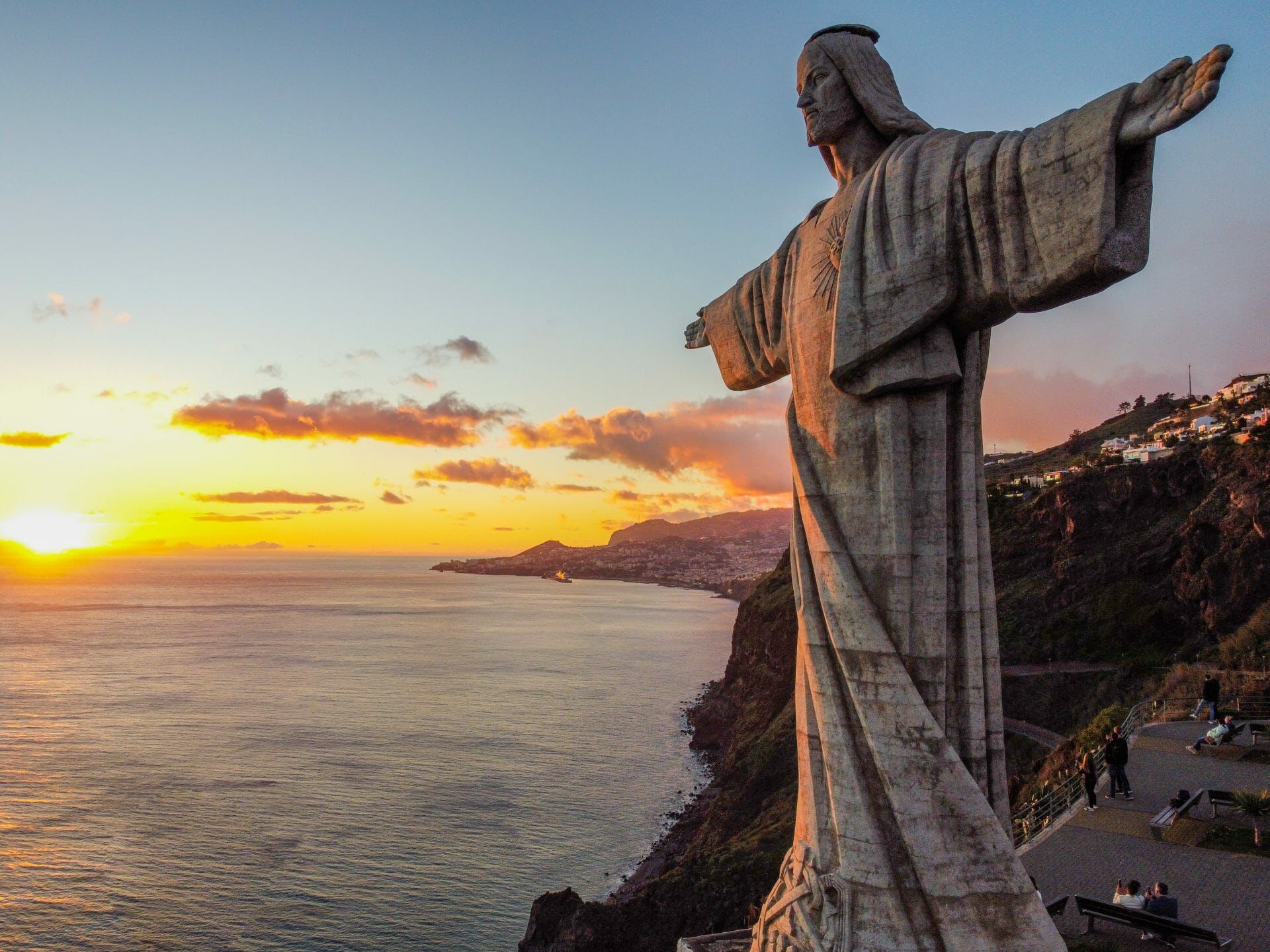 Cristo Rei al atardecer